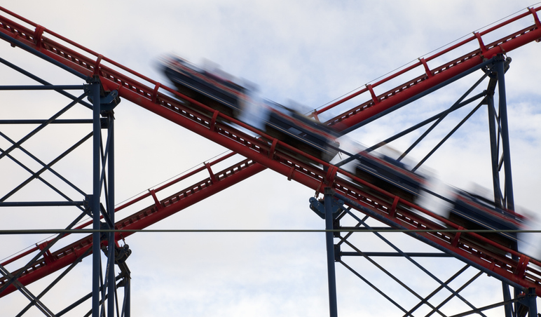 Rollercoaster high speed cars